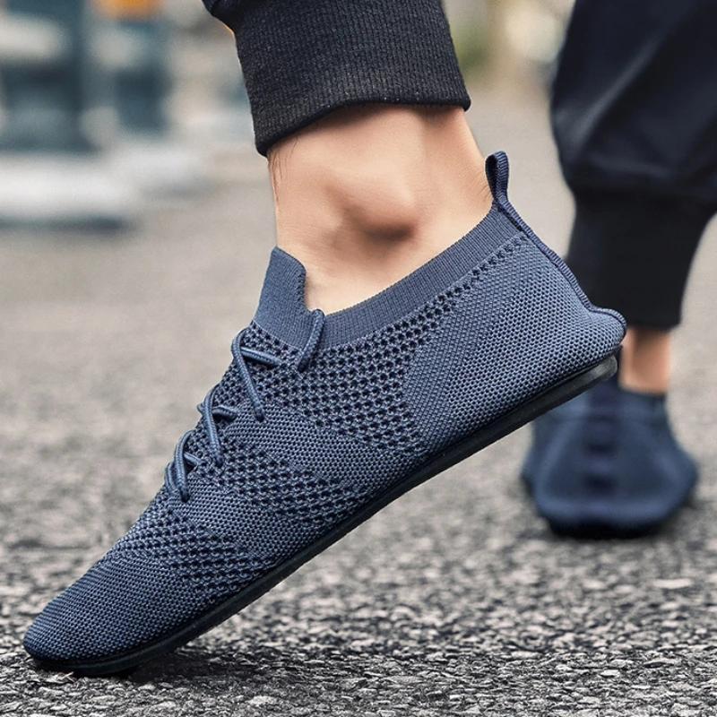 YRZL Summer Men Casual Shoes Lightweight Outdoor Male Walking Shoes Hot Sale Anti-slip Man's Mesh Sneakers Slip On Flats Shoes