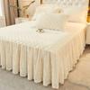 3pcs of Thickened Autumn and Winter Lace Bed Skirt, Crystal Velvet Bed Skirt Lace Bed Cover, Soft and Comfortable, Bedroom and Guest Room Bedding