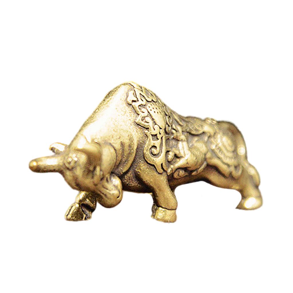 Brass Bullfighting Statue Miniature Ornament for Home and Office Decoration Lucky Wealth Symbolism Animal Figurine Gift