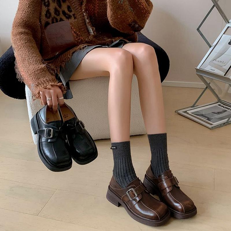 Fashion Women's New Leather Cowhide Round Toe Mid Heel Metal Belt Buckle College Style Single Shoe Thick Sole Retro Casual Shoes