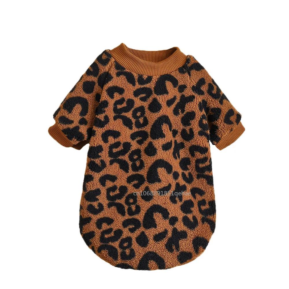 Plush Cat Dog Hoodies Thicken Pet Sweaters for Small Dogs Cats Kitten Pullovers Autumn Winter Clothes Sphynx Pet Clothing