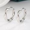 Серьги женские трендовые персонализированные застежки для ушей модные простые маленькие серьги волнистые украшения для ушей