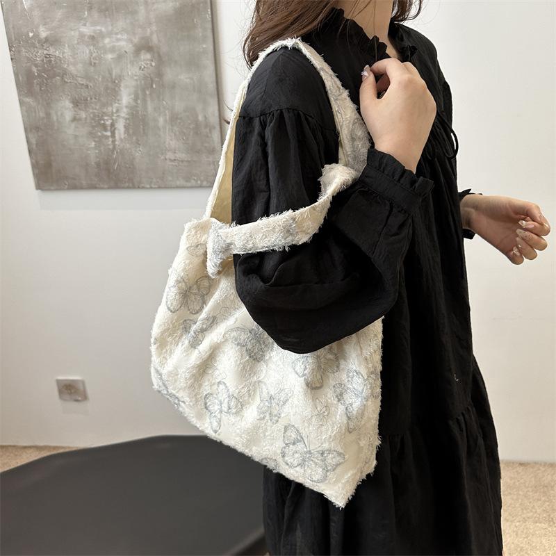 Новая летняя корейская версия литературной и дорогой сумки-тоут с принтом бабочек в стиле ленивой моды, вместительная сумка через плечо