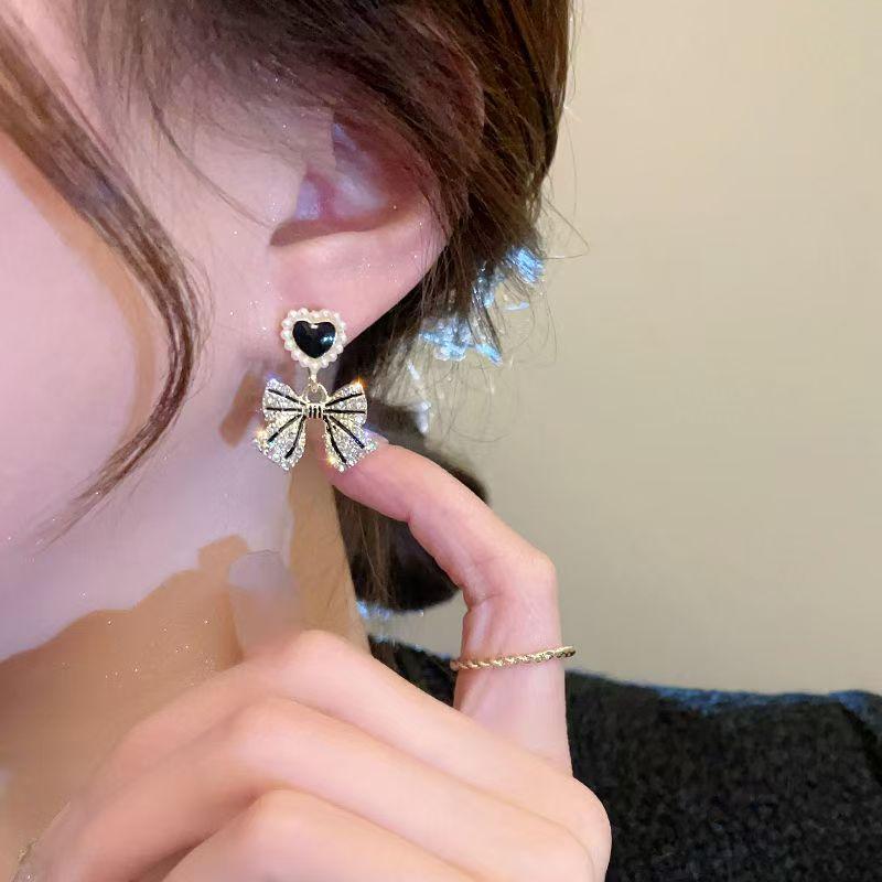 Черные серьги-бабочки с кристаллами для женщин и девочек