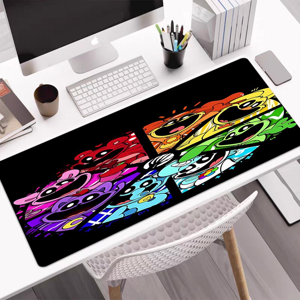 Smiling Critters Theme Mouse Pad, Non Slip Rubber Base, Multifunctional Office & Home Decor, Perfect for Workspace Personalization.