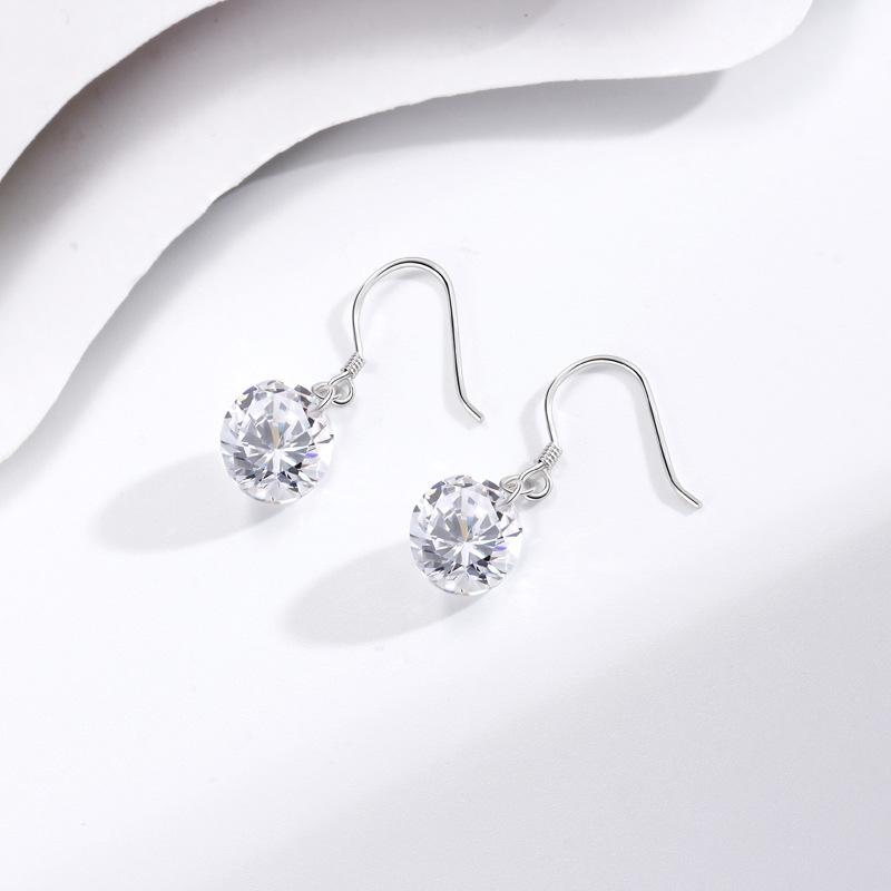 One-clar Hook Korean Version of Fashionable Geometric Ins Style Simple Versatile Earrings Zircon Stud Earrings