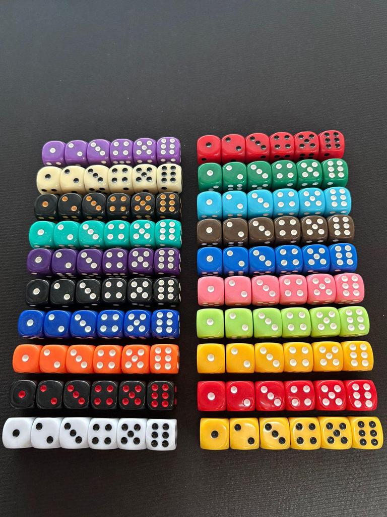 16mm Solid Color Rounded Corner Acrylic Dice - Board Game & RPG Accessory