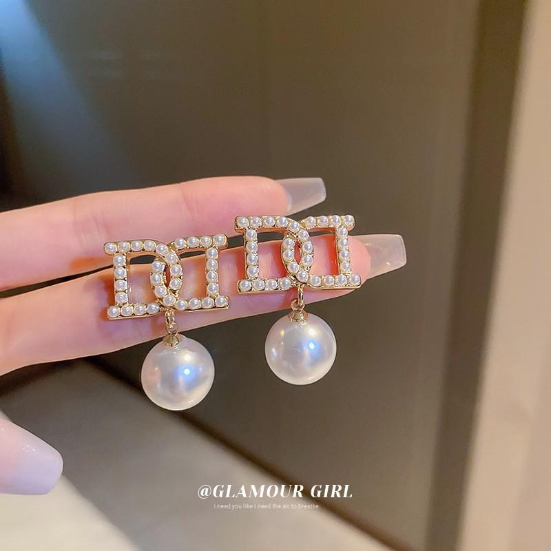 Pearl Tassel Earrings with Silver Needle & Floral Design – Medieval Vintage Style for Women