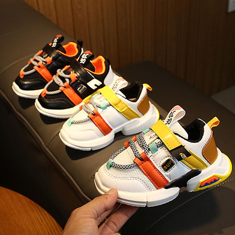 Весна, лето, осень, новые модные сетчатые дышащие спортивные кроссовки для отдыха для девочек, обувь для мальчиков, брендовая детская обувь