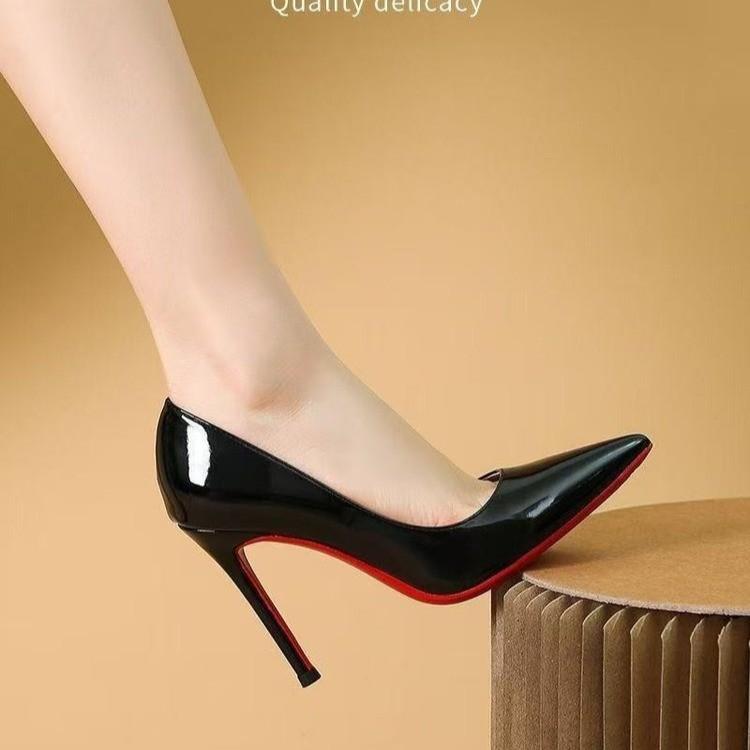 Черные лаковые туфли на высоком каблуке с красной подошвой, остроносые, с открытым верхом, шпилька, высококлассные, сексуальные, одиночные туфли, вечерние туфли