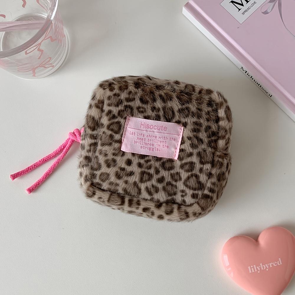 1Pc Leopard Print Plush Makeup Bag, Winter Warm Mini Square Makeup Bag, Lipstick Case, Cosmetic Storage Bag, Multifunctional Design, Suitable