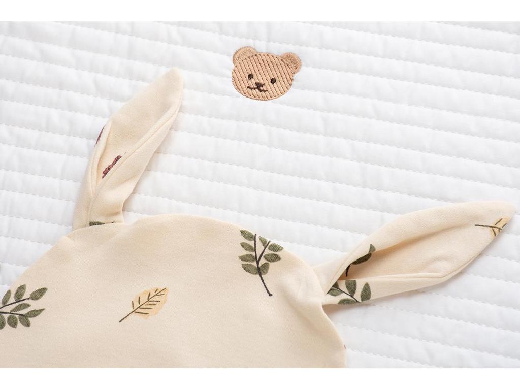 Шапочка без косточек для новорожденного 0-3 месяцев - Сезон весна-осень