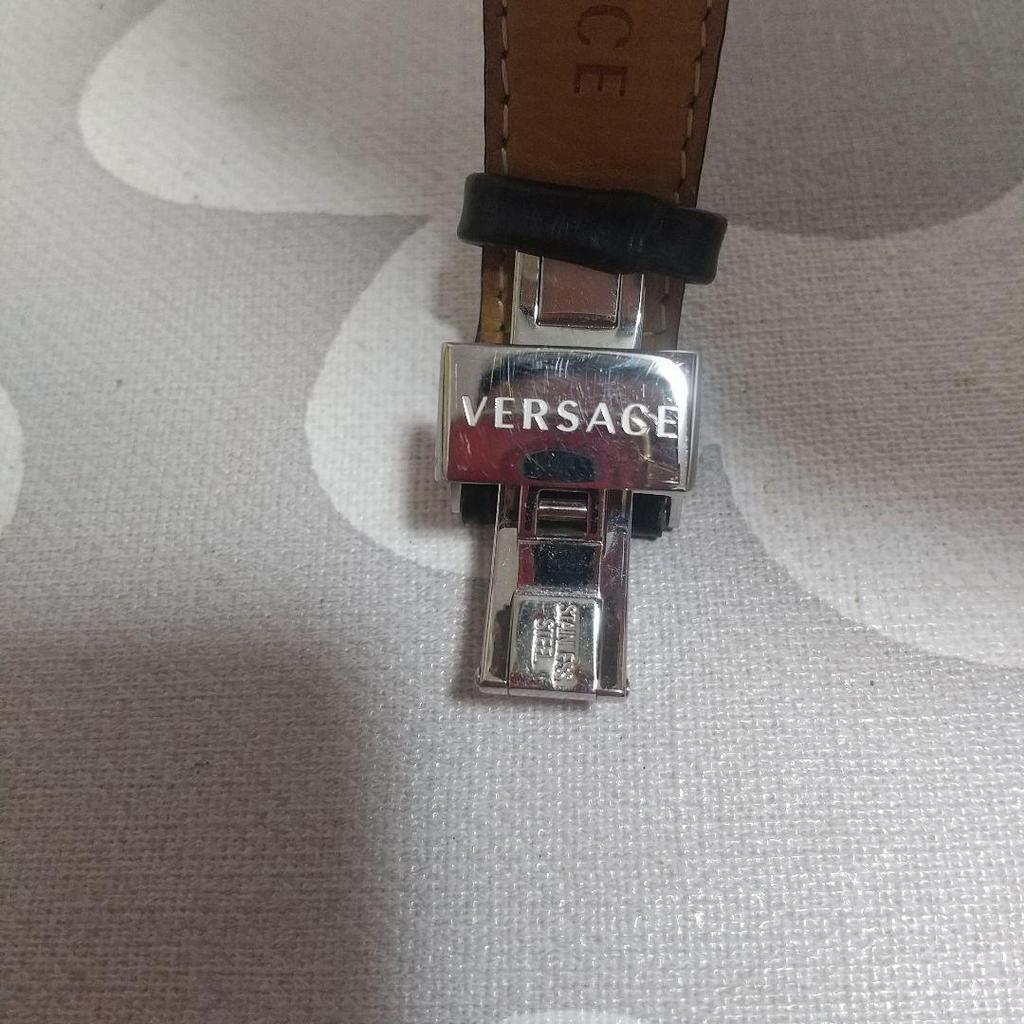 Б/у Красивый предмет. Мужские кварцевые часы VERSACE