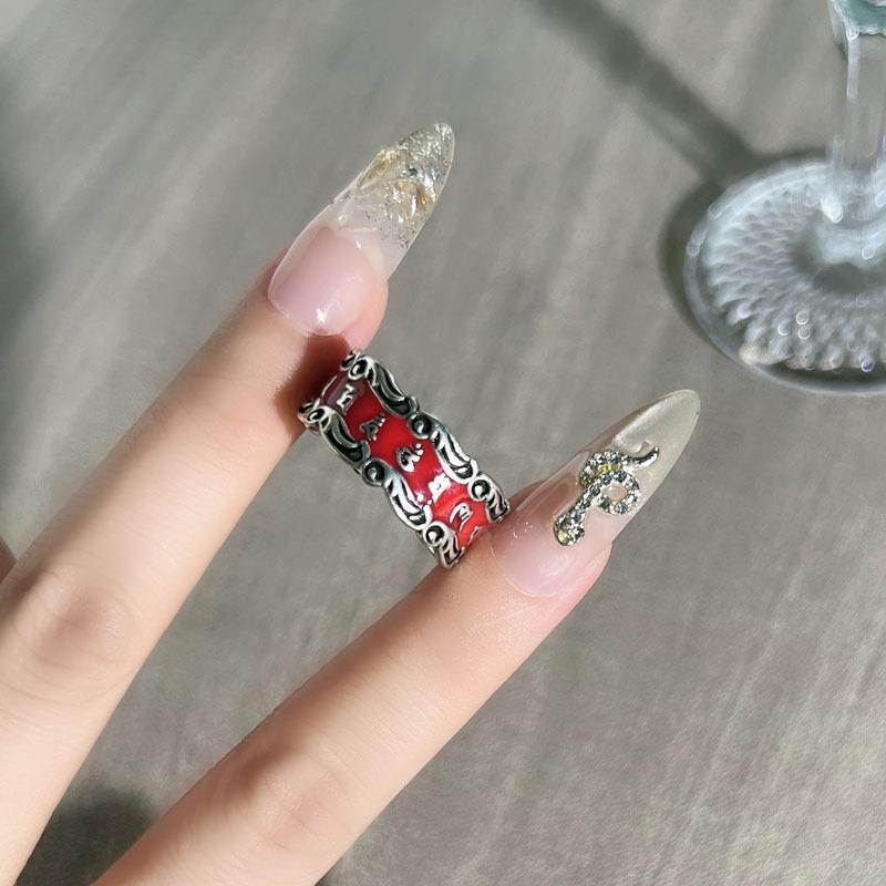 Retro Curly Grass Pattern Six-character Mantra Ring Niche Design Sense of National Tide Literary Style Fashion Light Luxury Cross Ring