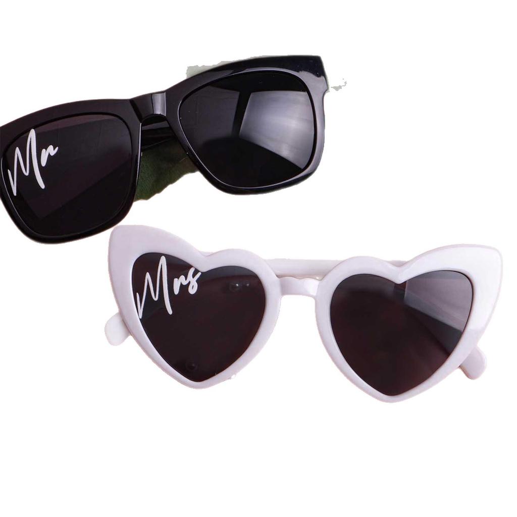Солнцезащитные очки в форме сердца для жениха и невесты - Декор для свадьбы и девичника
