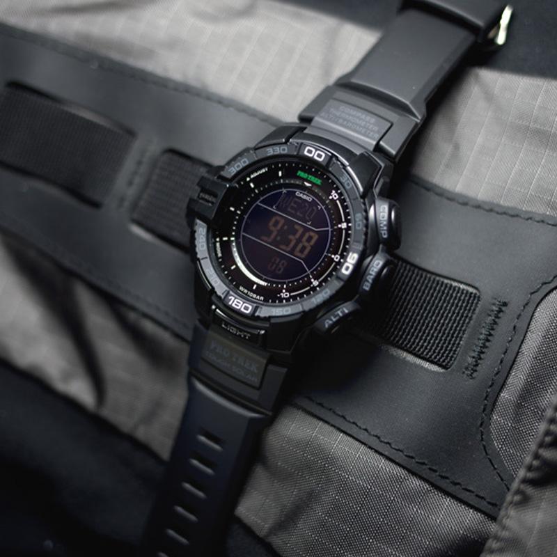 Casio Серия PRO TREK - Серия PRG Туризм и Альпинизм Модные Спортивные Водонепроницаемые Черные Мужские Часы Японские и Корейские Часы Кварцевые PRG-270-1A