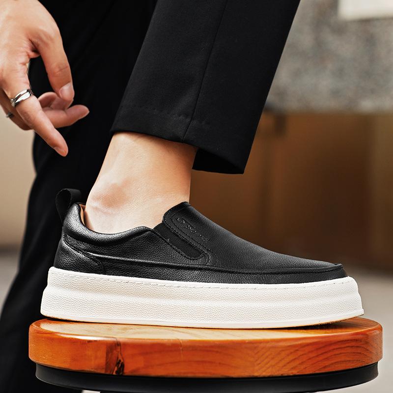 New loafers men's shoes casual shoes leather little white shoes sports board shoes overalls lazy shoes