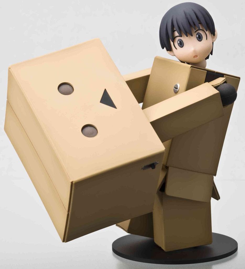 Yotsuba and Revoltech Revoltech Danbo