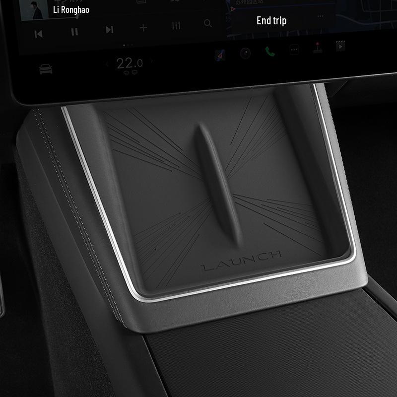 Беспроводная зарядная силиконовая подставка для консоли Tesla Model Y/3