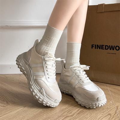 Балетки на толстой подошве с внутренней платформой для увеличения роста для женщин 2025 новая модель, немного увеличивающие рост, удобные и дышащие, повседневные «Форрест Гамп»