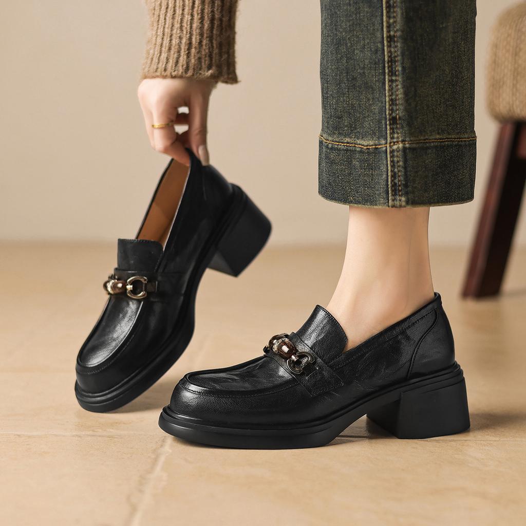 [Top layer sheepskin] Spring 2026 round toe thick soled loafers for women, fashionable and versatile, showing off thin and small leather shoes