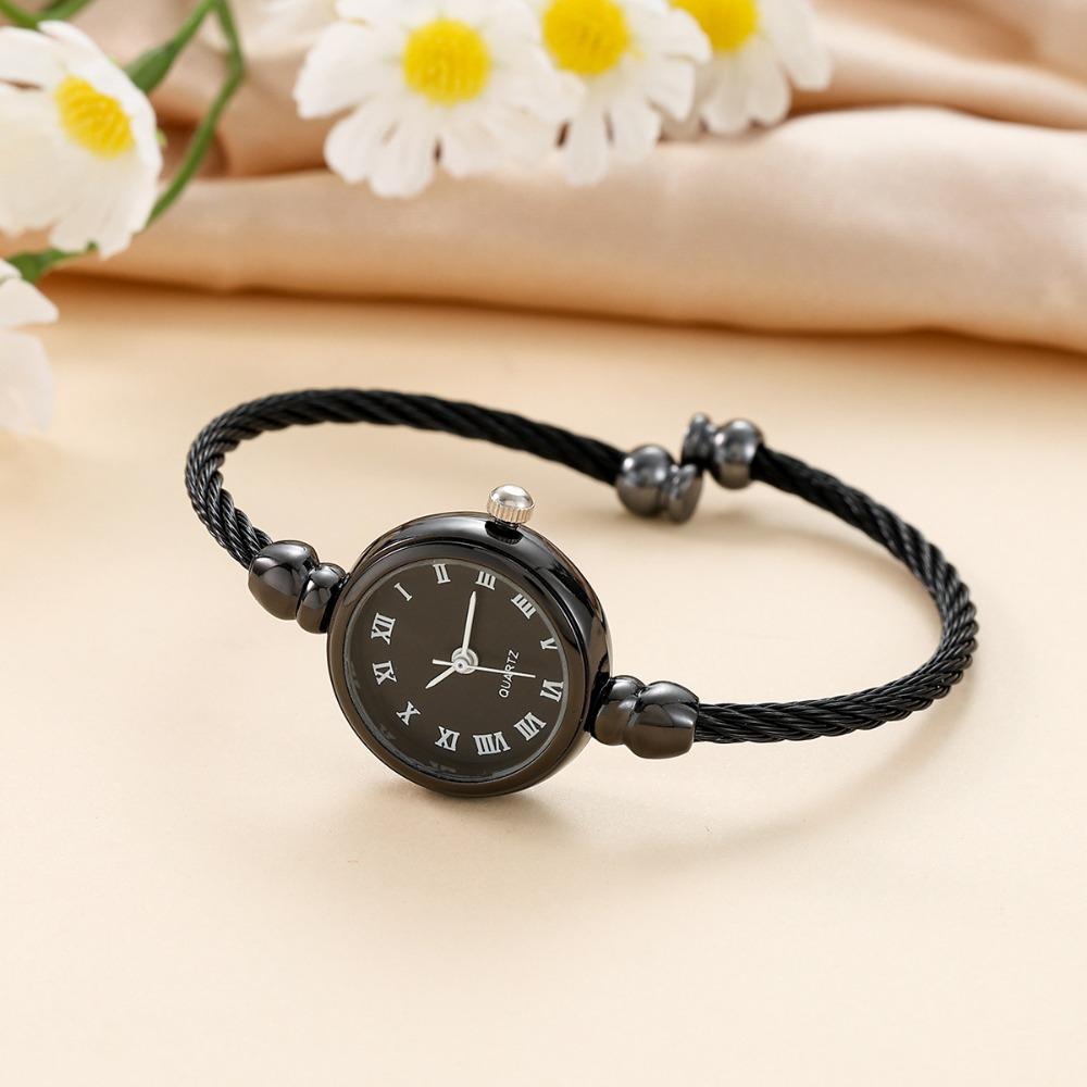 Retro Quartz Watch Luxury Wristwatch Chain Watches Fashion Bangle Bracelet Women