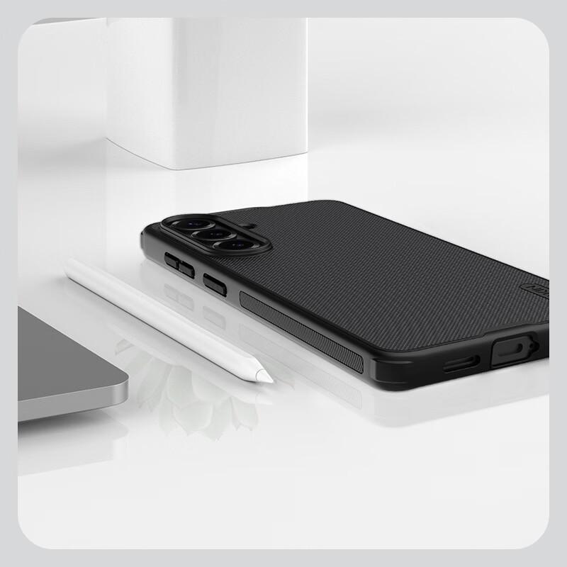 Матовый противоударный чехол Nillkin Shield Pro для серии Samsung S26