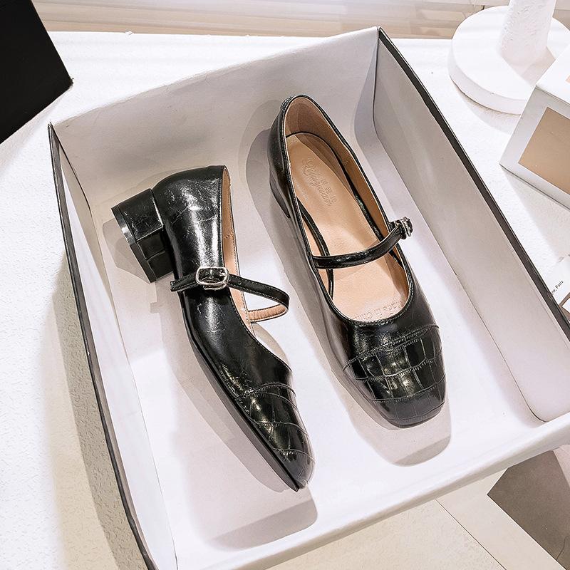 French low-heeled single shoes women's 2025 new spring and autumn splicing Mary Jane women's shoes thick heel one-word buckle high heels