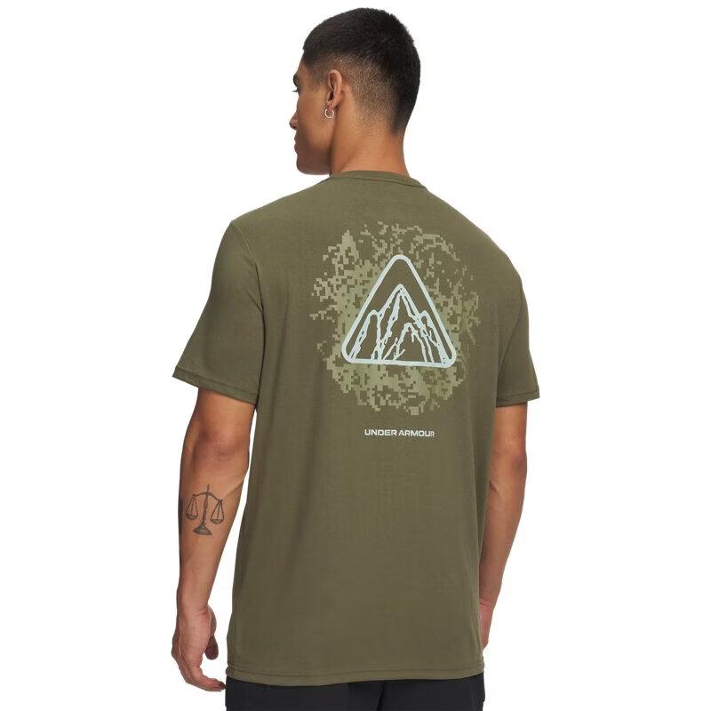 Under Armour Мужская свободная футболка с коротким рукавом Mountain Pursuit