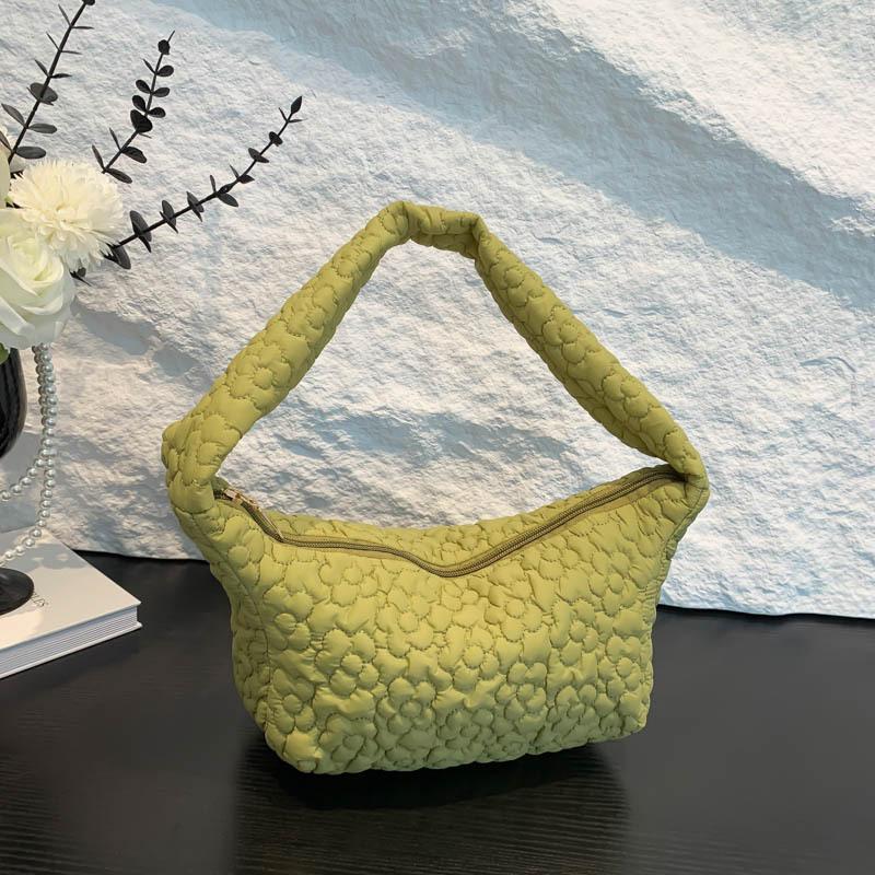 Простая и стильная сумка для поездок на работу под мышкой Простая и стильная сумка-тоут для поездок на работу 2024 года, сумка на плечо с нишевым дизайном