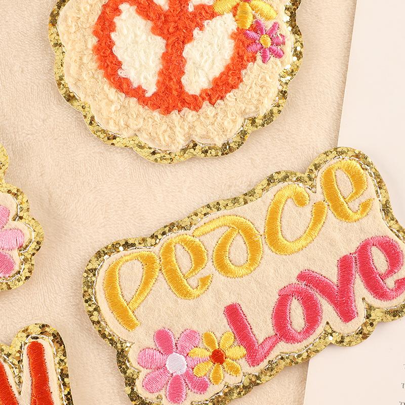 Embroidersticker наклейка на одежду аксессуары ткань