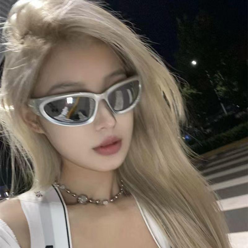 Солнцезащитные очки в стиле панк в стиле миллениума для мужчин и женщин, уличная фотография, функциональный стиль, европейские и американские ретро-солнцезащитные очки