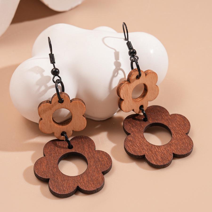 Роскошные серьги-кисточки с красными цветами: Стильные, Дорогие, Акцентные Серьги-Гвоздики для Женщин