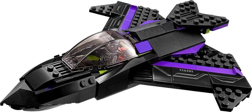 LEGO Super Heroes Black Panther Chase 76047