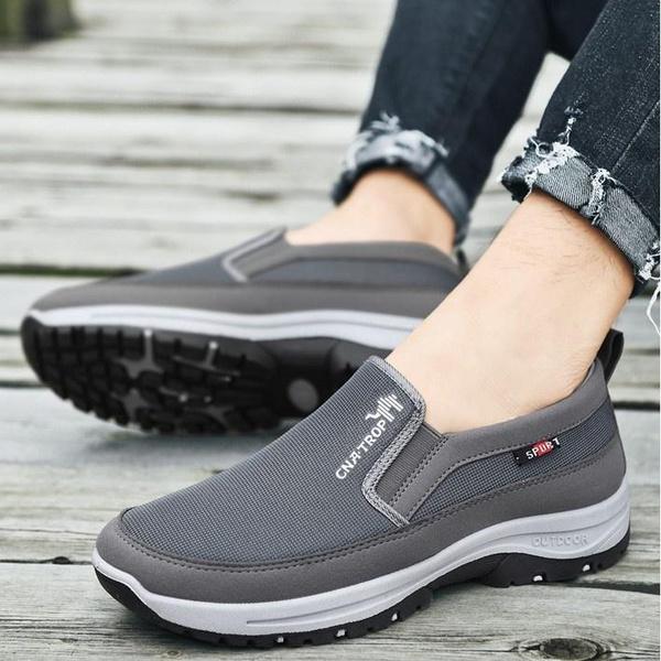 Мужские однотонные лоферы, дышащие легкие противоскользящие туфли без шнуровки, уличная удобная обувь для вождения, мужские повседневные прогулочные кроссовки