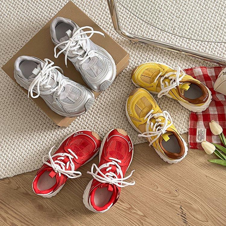 Женские кроссовки из кожи и сетки, осень 2025, новые, дышащие, легкие, на мягкой подошве, универсальные, красные, повседневные, спортивные, трендовые