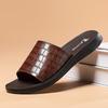 Летняя новая обувь для мужчин, тапочки из натуральной кожи, повседневные сандалии с каменным узором, удобные шлепанцы, классная пляжная обувь