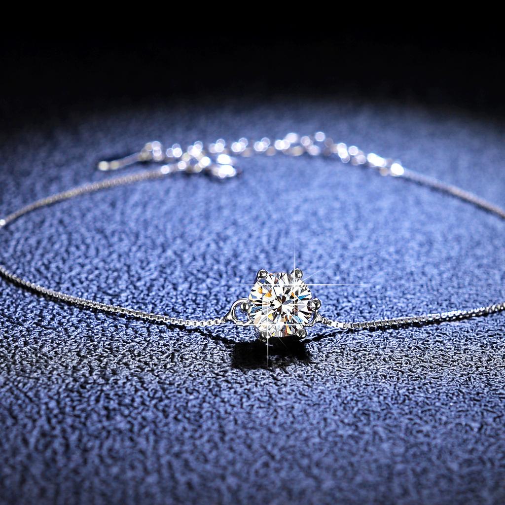 Браслет из стерлингового серебра S925 Муассанит Браслет Муассанит Шесть когтей Простая женская модель