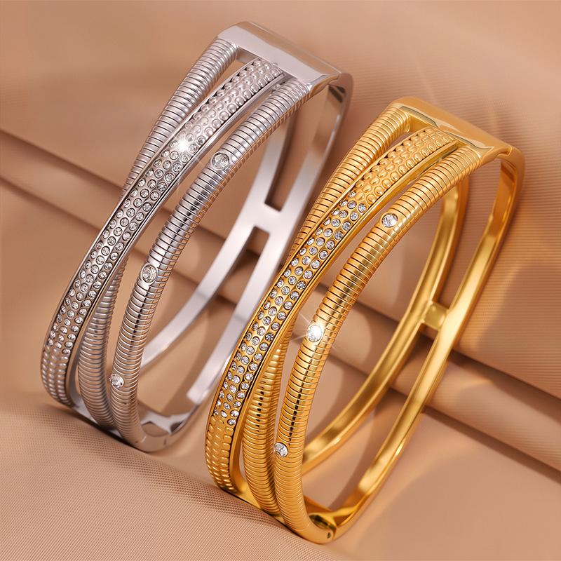 Spring Double Layer Titanium Steel Feminine Light Luxury Couple Bracelet Bracelet