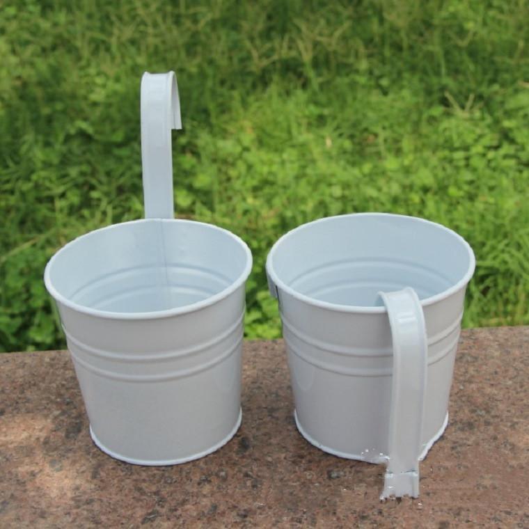 Подвесной кашпо, перила, балконный кашпо для комнатных уличных растений, металлическое ведро для трав, для оконного настенного забора со съемными крючками