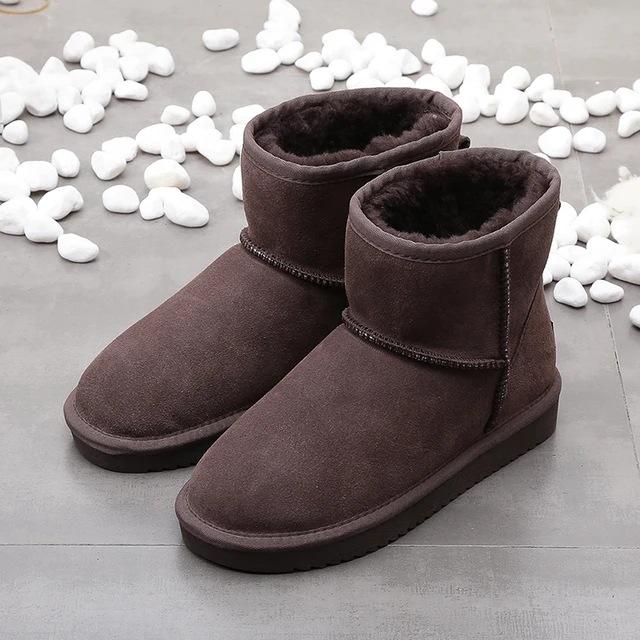 Winter Leather Classic Snow Boots Women Snow Boots Women's Cow Leather Ankle Boots Plus Size Women Shoes Flat Bottom with Plush Cotton Boots