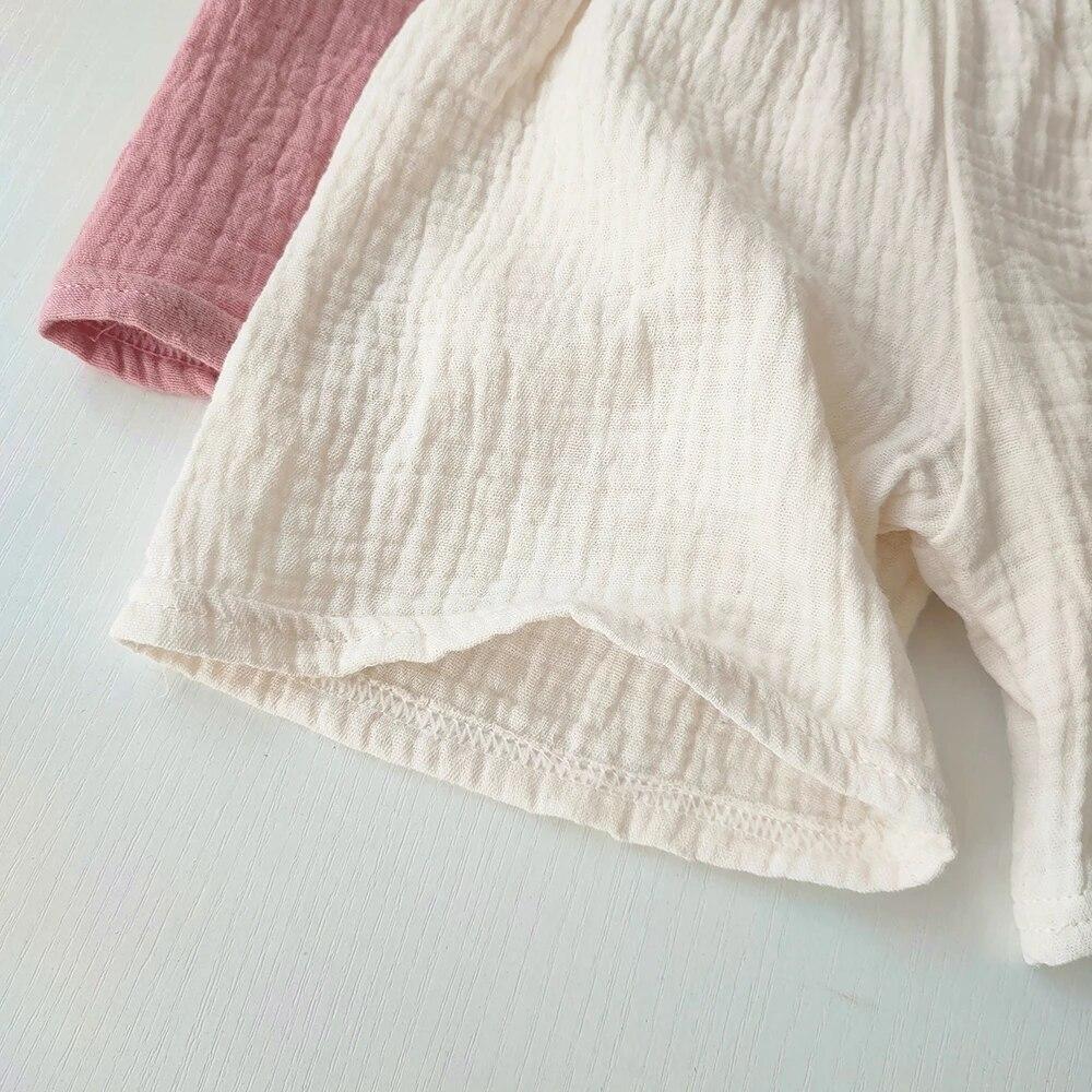 Летние шорты из хлопковой пряжи для мальчиков и девочек, тонкие мягкие удобные дышащие короткие штаны для девочек, детская одежда