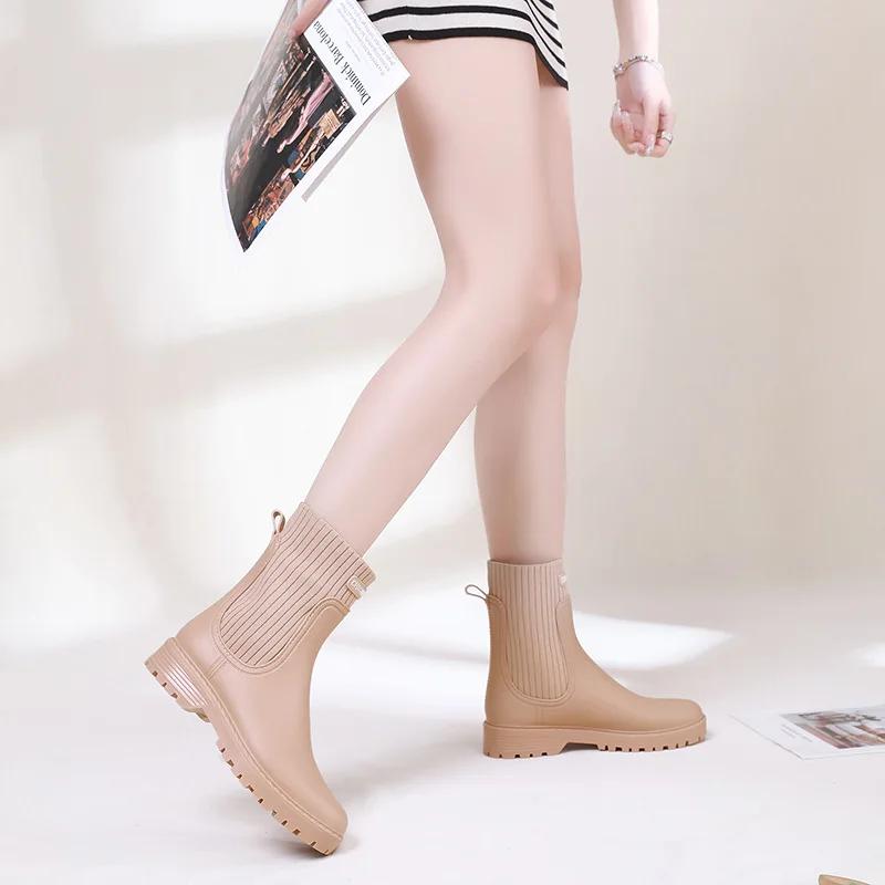 Модные дизайнерские резиновые сапоги, женская водонепроницаемая обувь, дождливые женские туфли из розового меха, резиновые женские галоши, нескользящие резиновые сапоги, надеваемые через голову