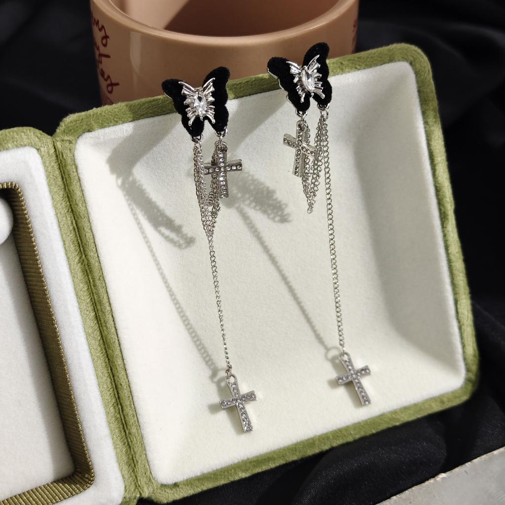 Sweet Cool Black Earrings Cross Butterfly Tassel Geometric Earrings Women'S Light Luxury Niche Temperament Stud Earrings