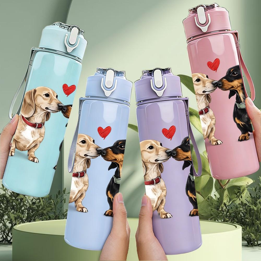 1PC Two Dachshund Dog Love Art Print 750ml Color Plastic Sports Water Bottle Leakproof Flip Straw Lid Suitable for Sports Office Home Use