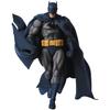 MAFEX Бэтмен Hush №105 (6 дюймов)