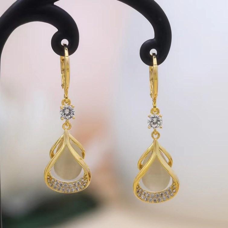 Женские ювелирные изделия 1 пара уникальных модных элегантных блестящих инкрустированных висячих сережек-капель, ювелирные изделия в форме капли для вечеринки