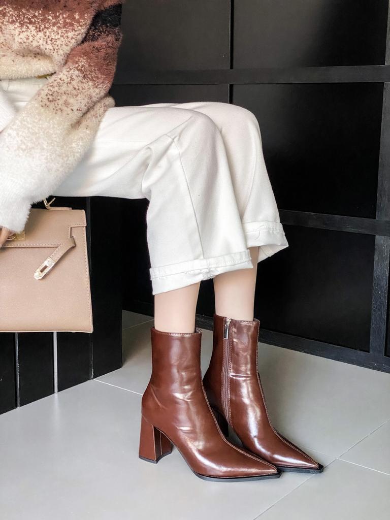 2025 осень новые остроносые толстый каблук высокий каблук темперамент французская мода сексуальные красивые женщины короткие сапоги