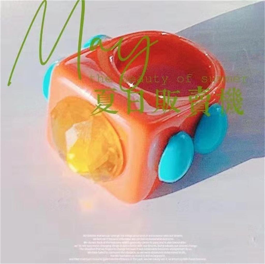 Exaggerated Resin Ring For Woman Acrylic Metal Strips Are Red And Green Square Resin Color Ring Punk Jewelry Accessories Rings
