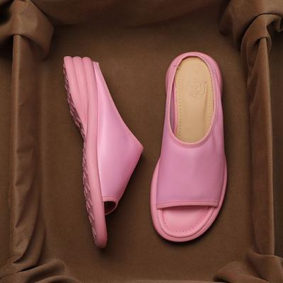 Шлепанцы с открытым носком на платформе-маффин для женской уличной обуви 2025 лето новые на среднем каблуке с мягкой подошвой ультралегкие с круглым носком на толстой подошве